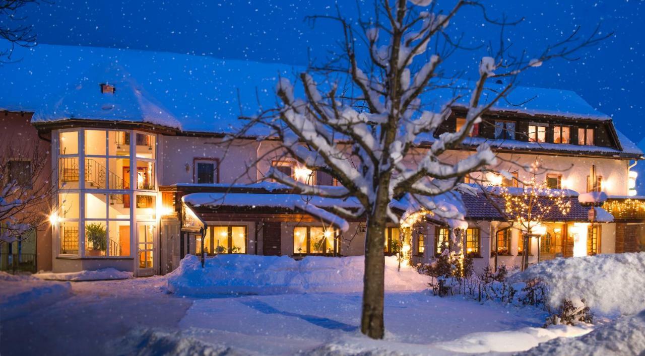Gasthof Zur Burg Ewattingen Luaran gambar